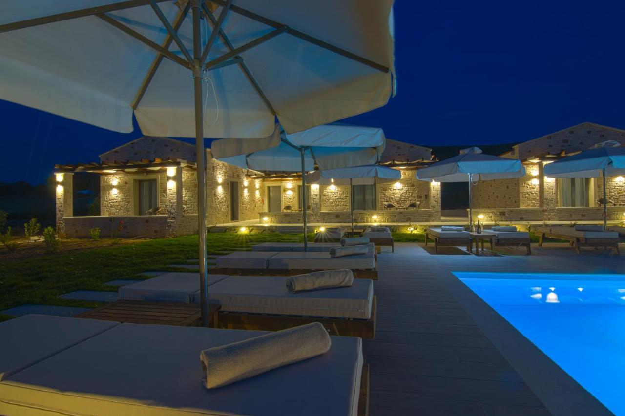 Onar Limnos II Luxury Apartments Moudhros Экстерьер фото