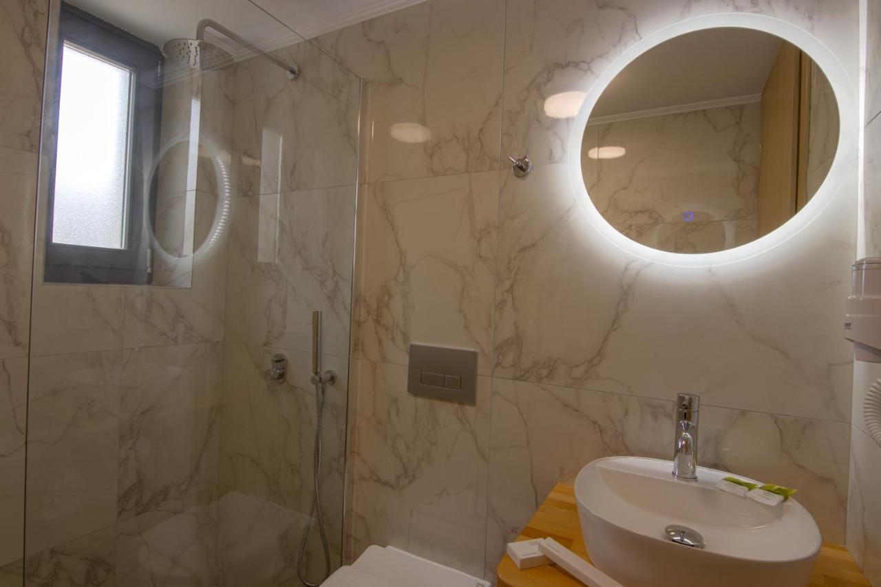 Onar Limnos II Luxury Apartments Moudhros Экстерьер фото